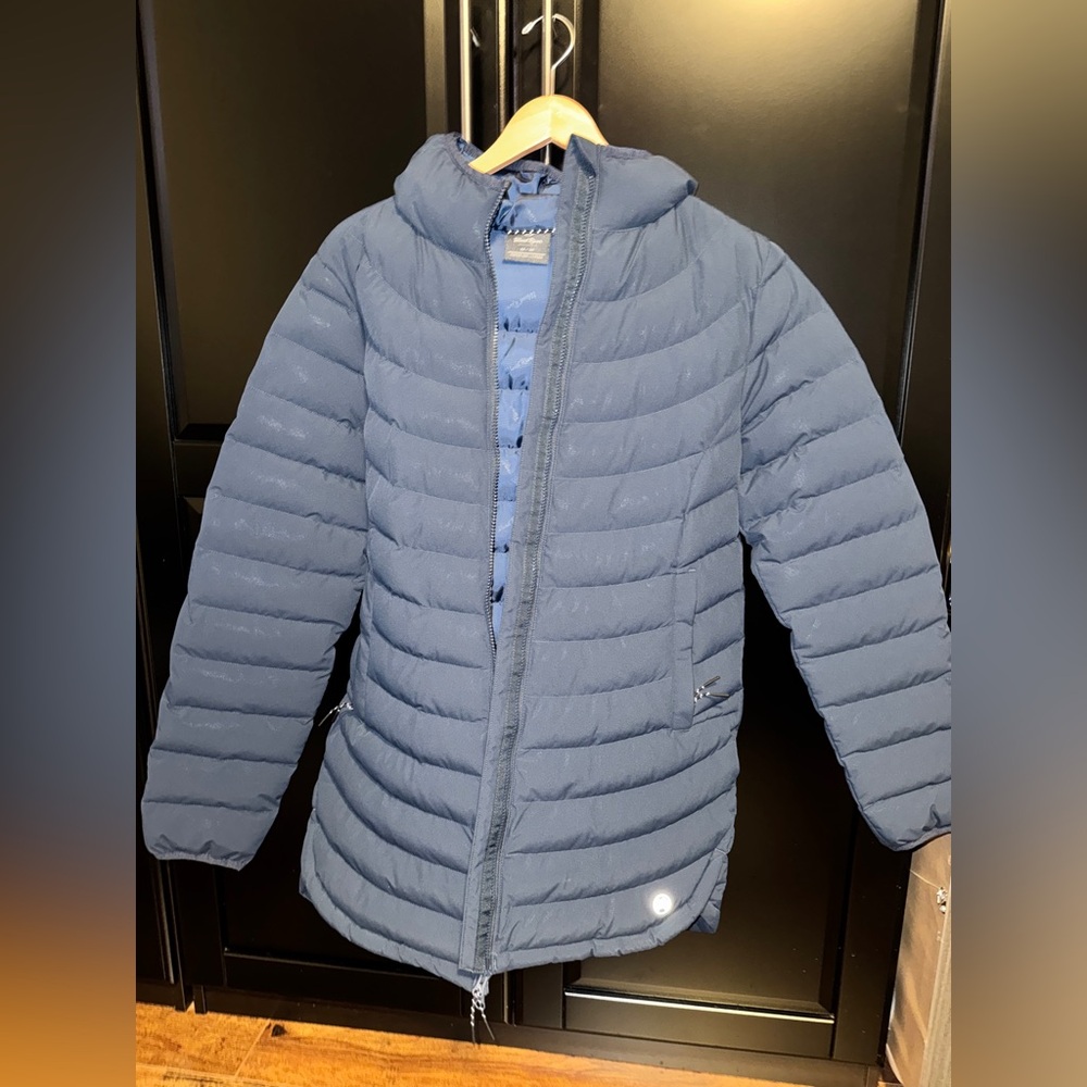 WINDRIVER Hyper-Dri Water Repellent Breathable
Long Puffer Navy Blue Jacket